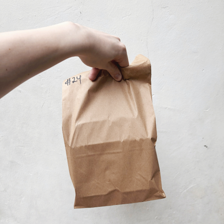 Convenient Pickup and Delivery Options for Southern Comfort Food